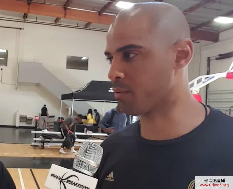 Woj：今天马刺助教尤杜卡和活塞老板戈尔见面
