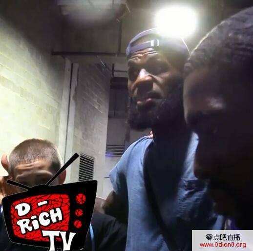 詹姆斯致布朗尼及其队友：团队项目必须要有牺牲
