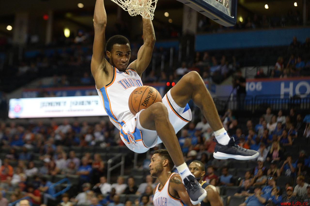 Woj：雷霆弗格森被纳入脑震荡保护协议