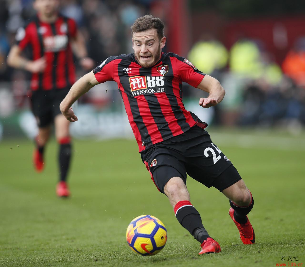 伯恩茅斯边锋:喜欢红军踢球的方式,希望他们能夺冠