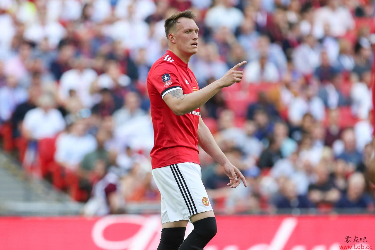 菲尔-琼斯:我们赛季初曾是笑柄,但现在没人敢小觑曼联