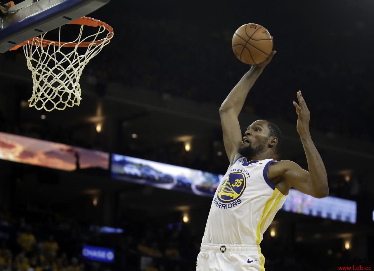 NBA官方评今日最佳数据：杜兰特33分7篮板6助攻当选