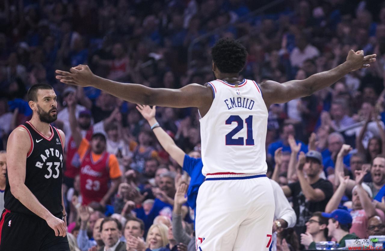 NBA官方评选今日最佳数据：恩比德33分10板5帽当选