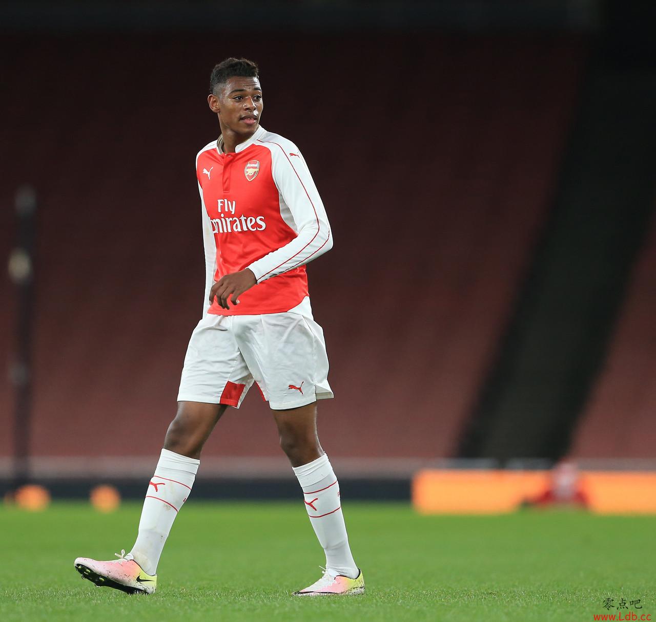 ���ߣ�ǹ���ܴӰ�������ת���зֵ�500��ŷԪ