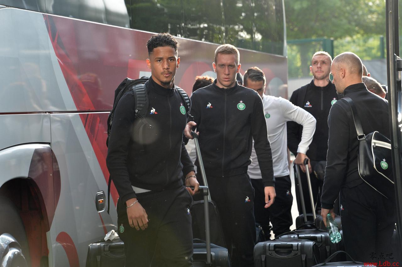 英媒:萨利巴接受内收肌手术 将缺战至少六周