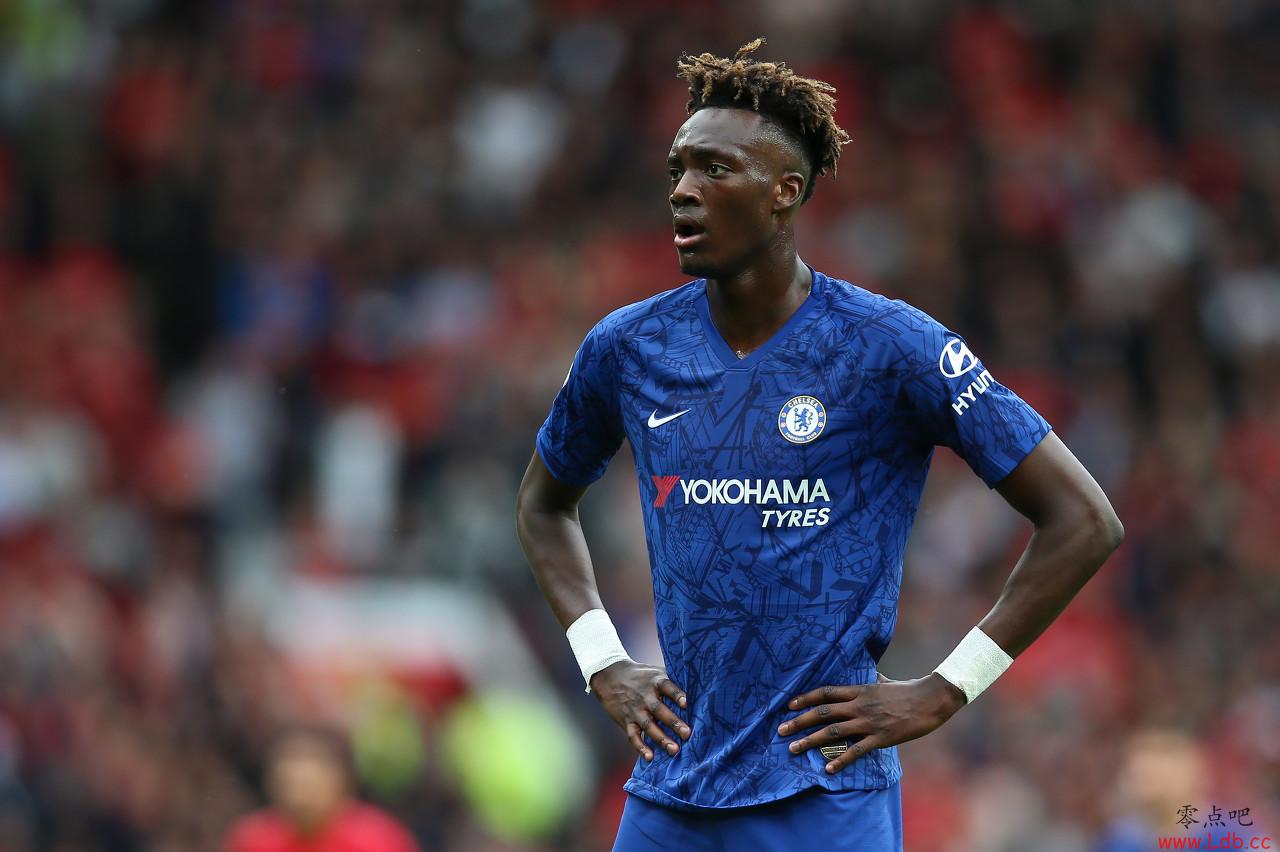 女友力挺亚伯拉罕:种族主义杂碎应该下地狱