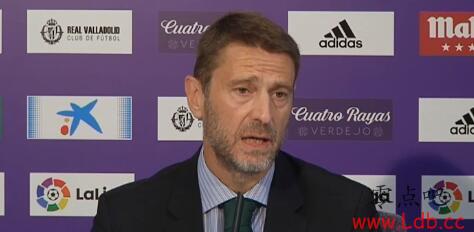 ǰ�ϰ�Ц̸�����չ����������£�������������Ӧ��������