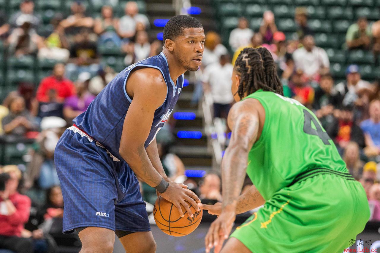 美记：乔-约翰逊将试训活塞、雄鹿和篮网 打算返回NBA