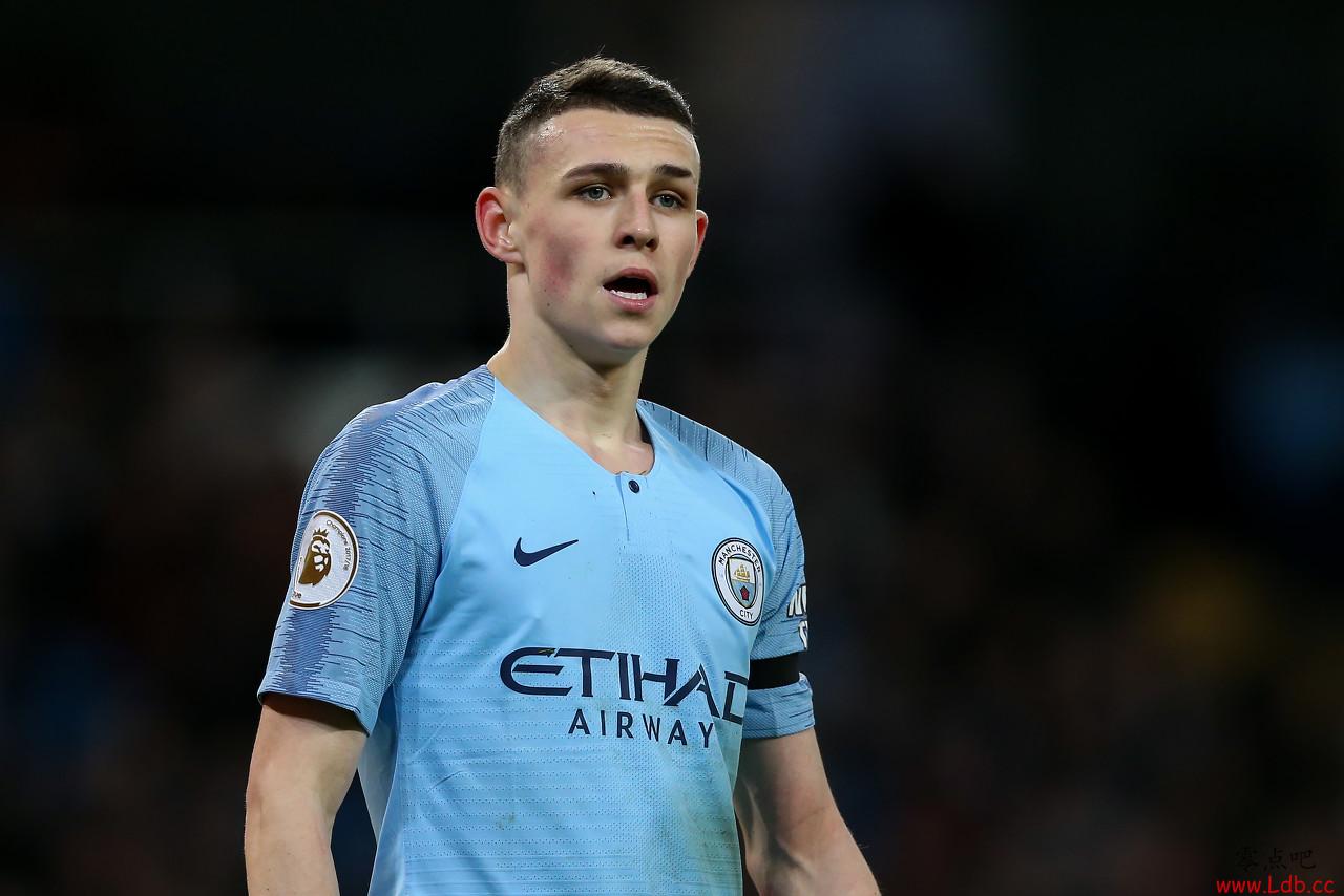 欧文:曼城应将福登租借出去,他需要得到机会积累经验