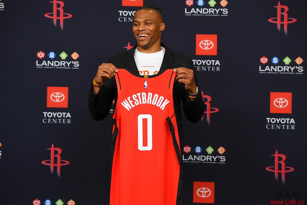 莫雷:威少交易是我上任火箭总经理以来风险最大的一笔交易