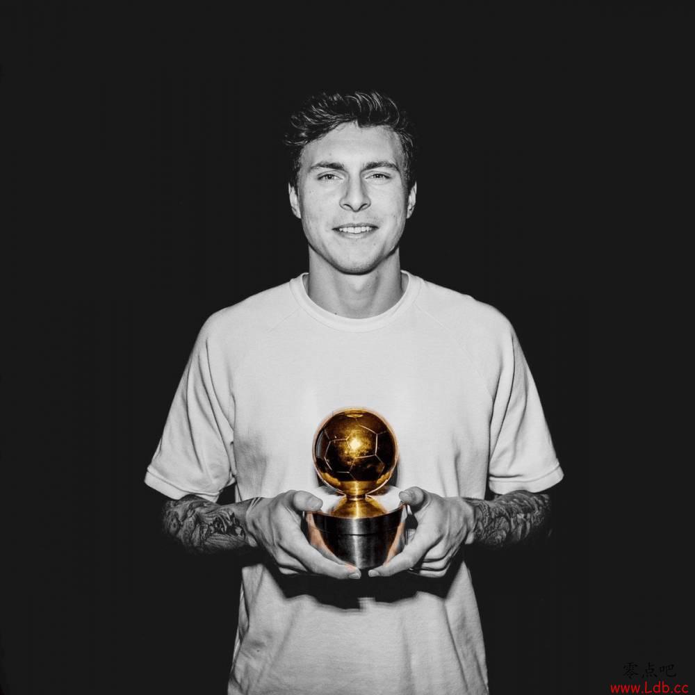 官方:林德洛夫蝉联瑞典足球先生,伊布当选年度最佳前锋【图】