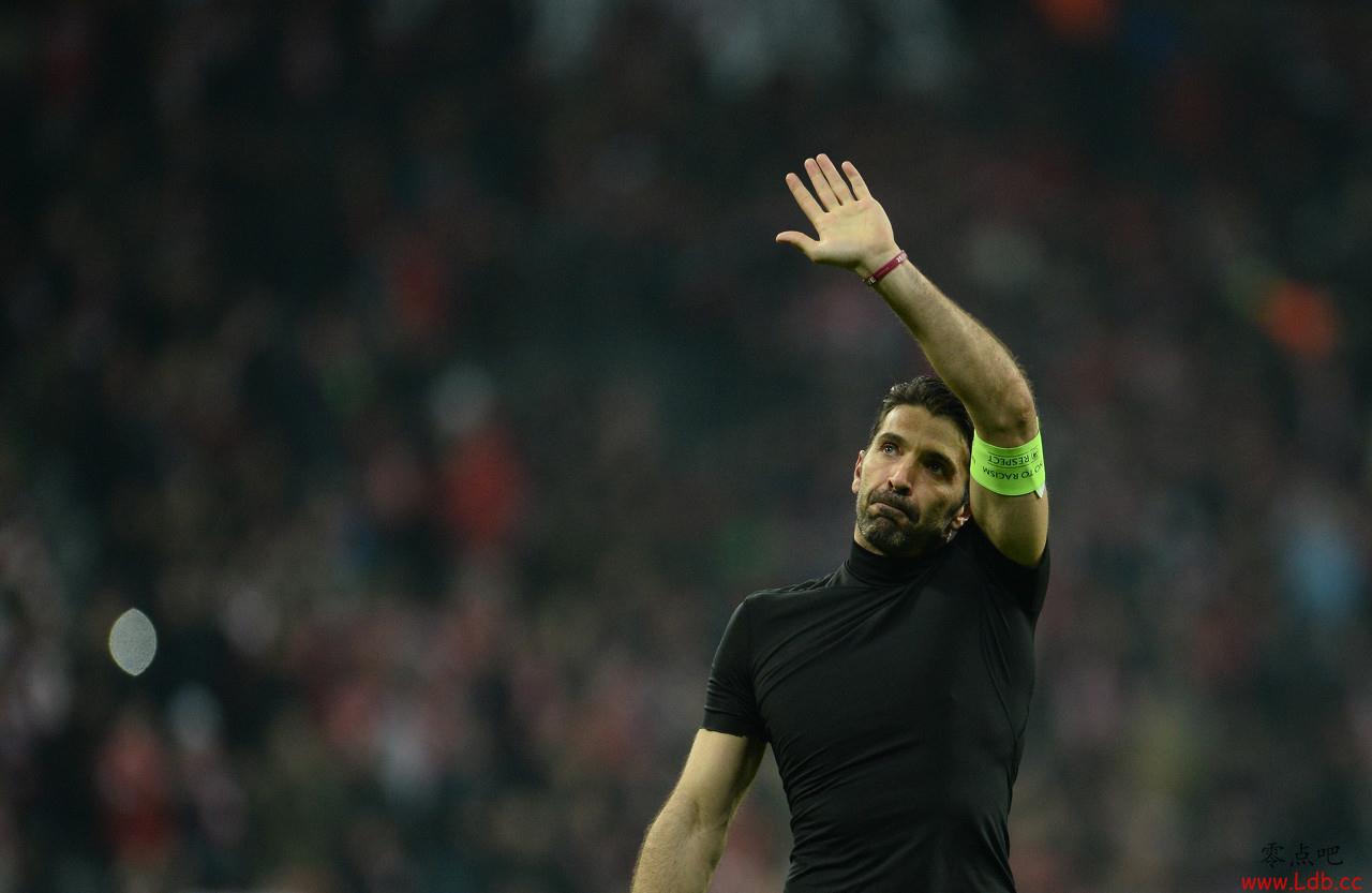 肖像遭非法利用进行诈骗,布冯躺枪获颁金貘奖