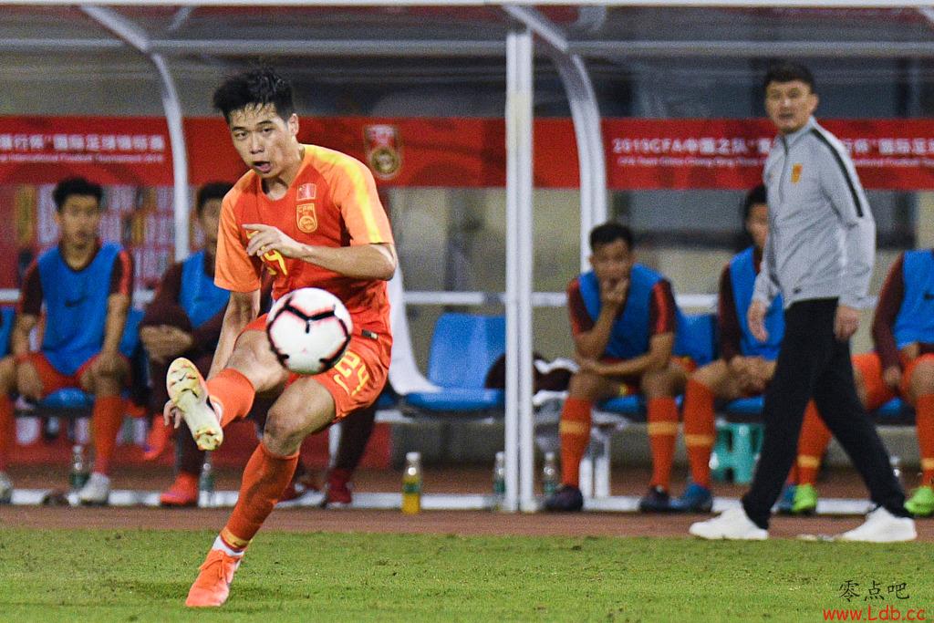 �����ޣ��������Ķ����Ǻ���Ҫ �ڹ��¶Ӻ;��ֲ��Ľ�ɫ��ͬ