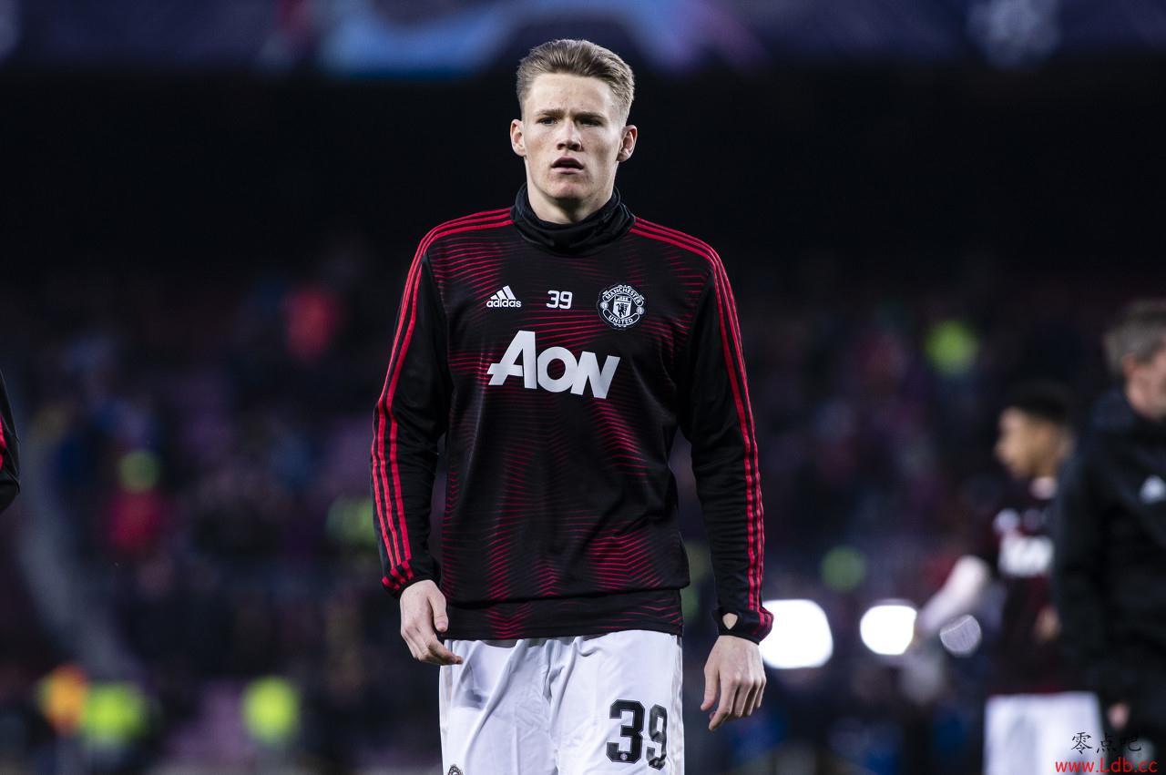 曼联官网:上诉成功,布莱顿队的乌龙球改判给麦克托米奈