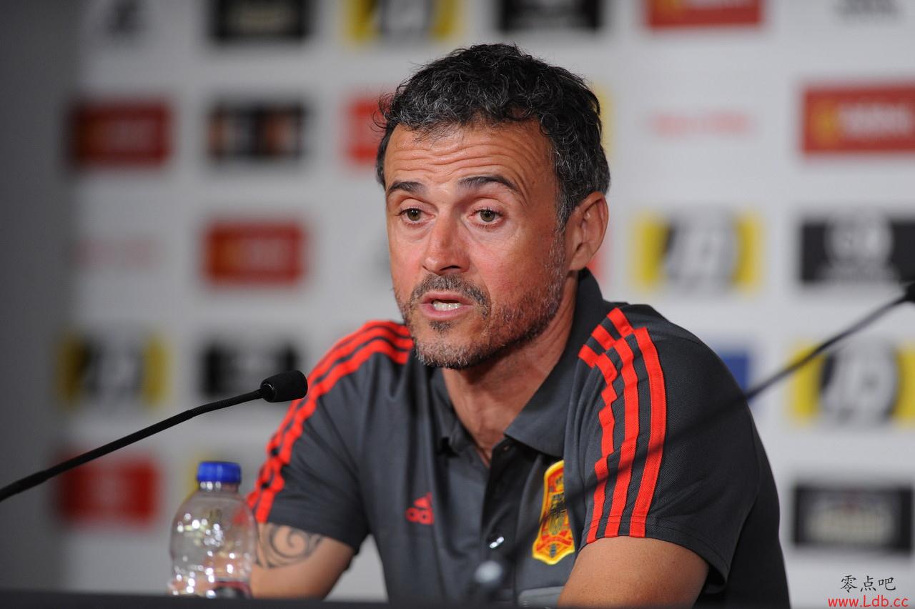 马卡:莫雷诺的助手将继续担任恩里克斯的助手