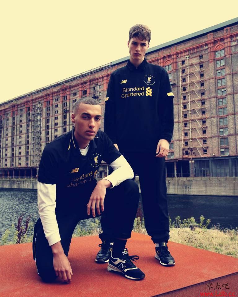 ����ŷ�ڣ��°��׷��������桰���ǡ����������¡�ͼ��