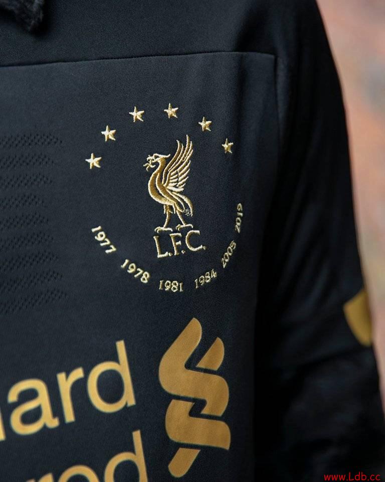 ����ŷ�ڣ��°��׷��������桰���ǡ����������¡�ͼ��