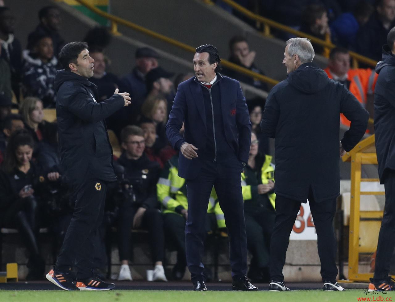 因负面评论过多,某大学取消了埃梅里原定于周五的演讲