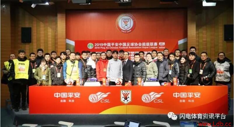 �������һ�������չ٣���������ý��Ϲ�+�����Ӱ�����л