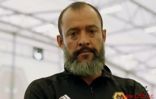 Ӣý��ǹ����˧������ı���ӣ�����ͨ��ý������������Ĺ�ͨ��ͼ��