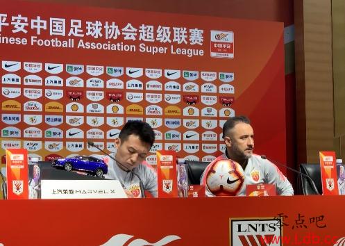 �����������һ�������߳����� ��������Ա����