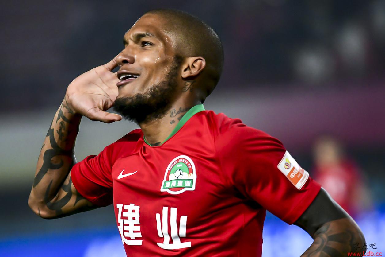 豫媒:富力“纸糊防线”给建业进攻球员表现机会