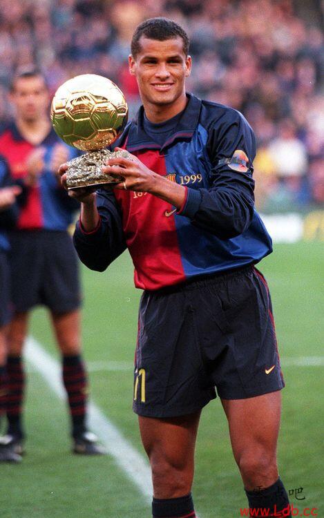 12�Σ�������Ϊ��ʷ��Ӯ�ý������ľ��ֲ���ͼ��