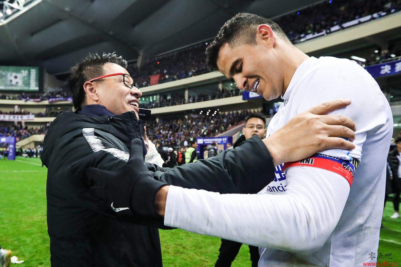 ������ս���껨Ϊ�δ���ɫ���£�ԭ������ѧ����ͼ��