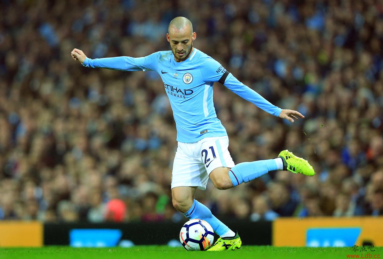 卡拉格:D-席尔瓦是曼城队史最佳,和他对抗是一种学习的过程