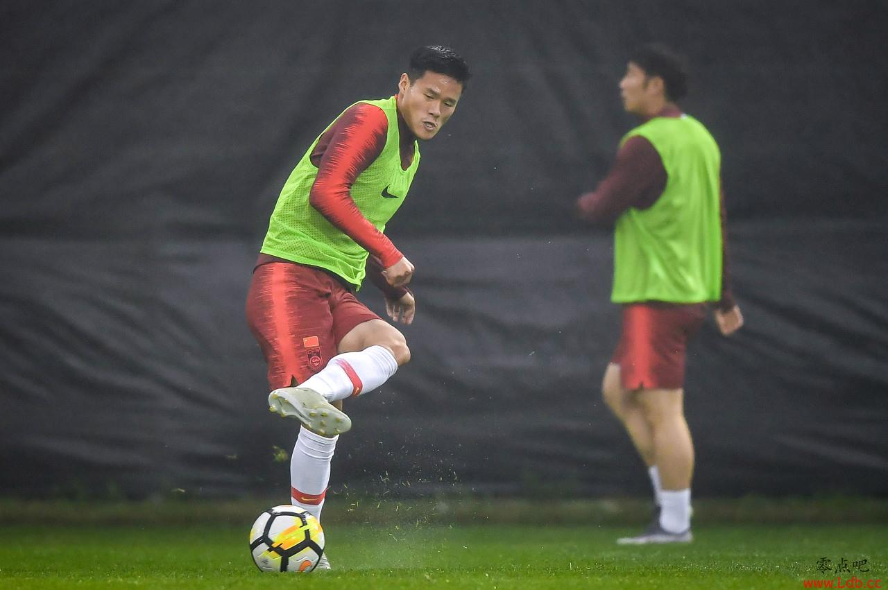 ���ߣ������ȱϯ�к�֮ս�������й����Ӧ�ܸ���