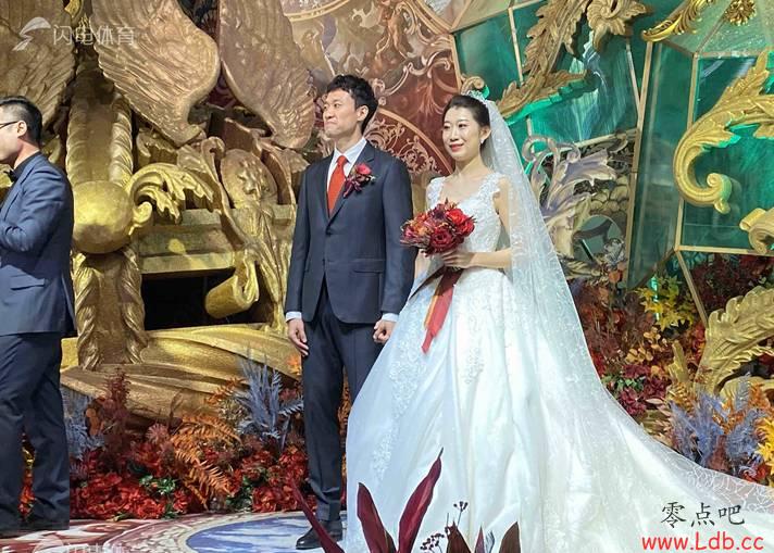 ³����Ա������飬������Я³���ڽ���ϯ��ͼ��