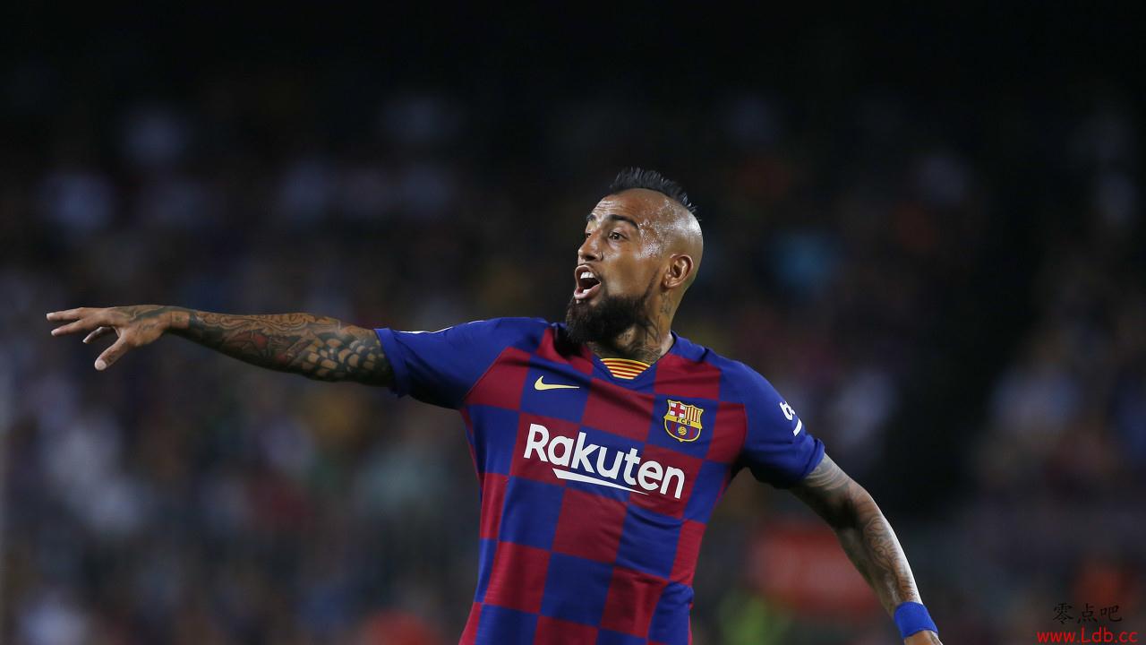 世体:巴萨内部对于是否要在冬窗出售比达尔有分歧