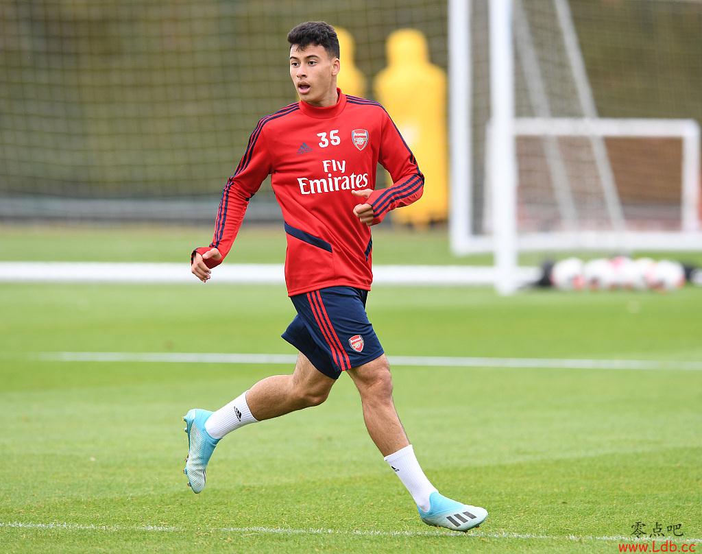 ��10/11�������������׷���ǹ���׷�����ƽ�������24��50�졾ͼ��