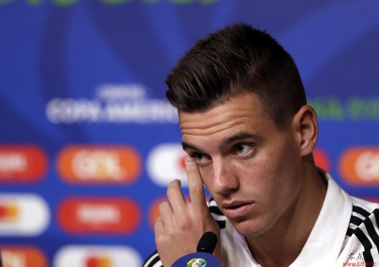 ���������������ҵ�һ����ʥ�����߱������ᾡ�����������ֽ��ࡾͼ��