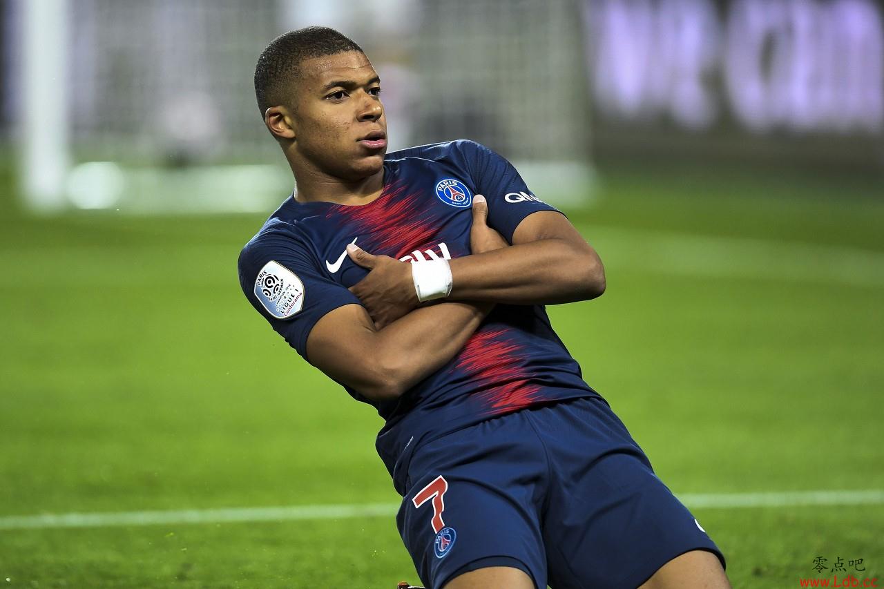 ת��ר�ң���������ķ������Լ5�꣬��н��3200��ŷԪ��ͼ��