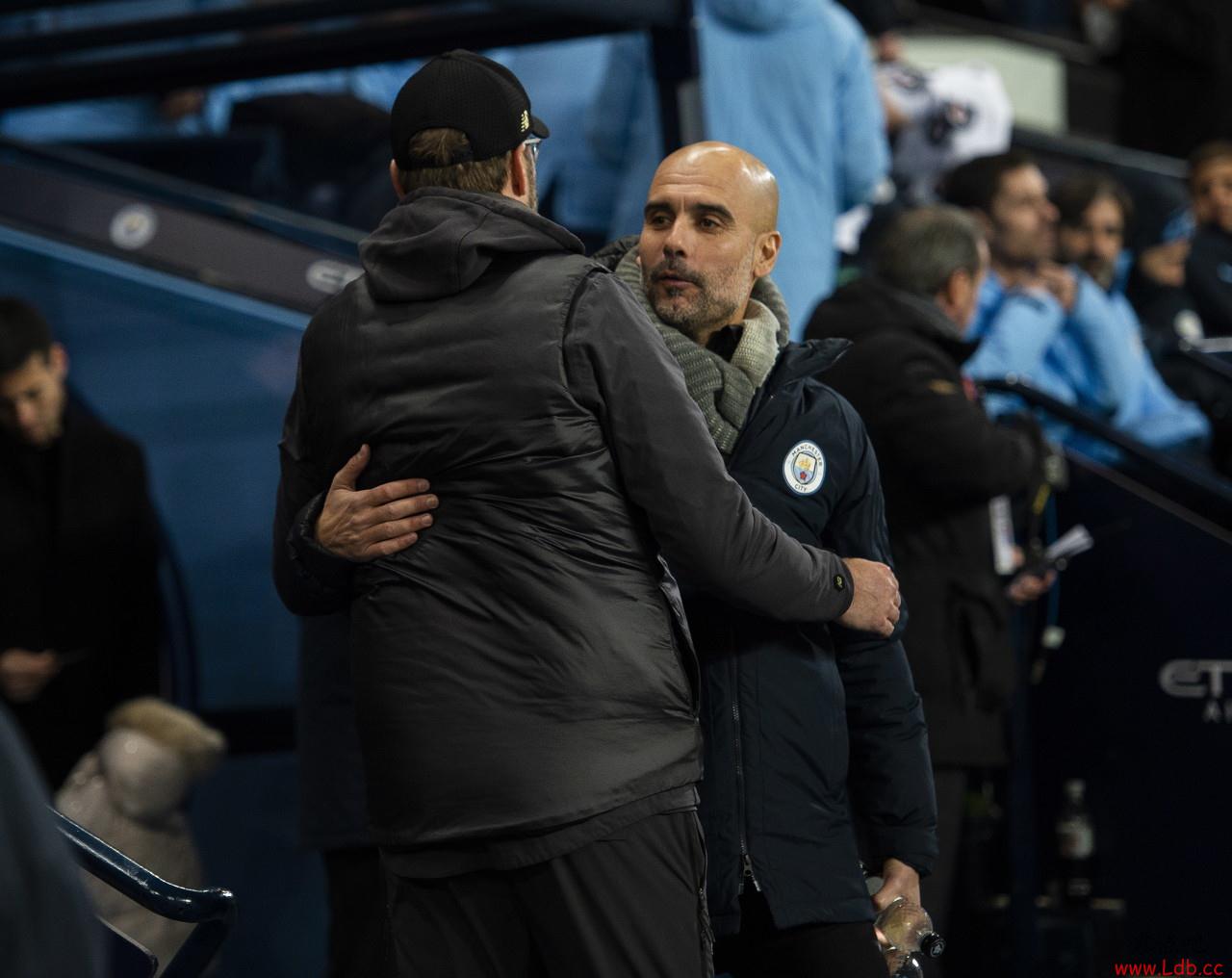 Ӣ����10���������ȡ�ְ񣺹�˧��һ�����ڶ������������ͼ��