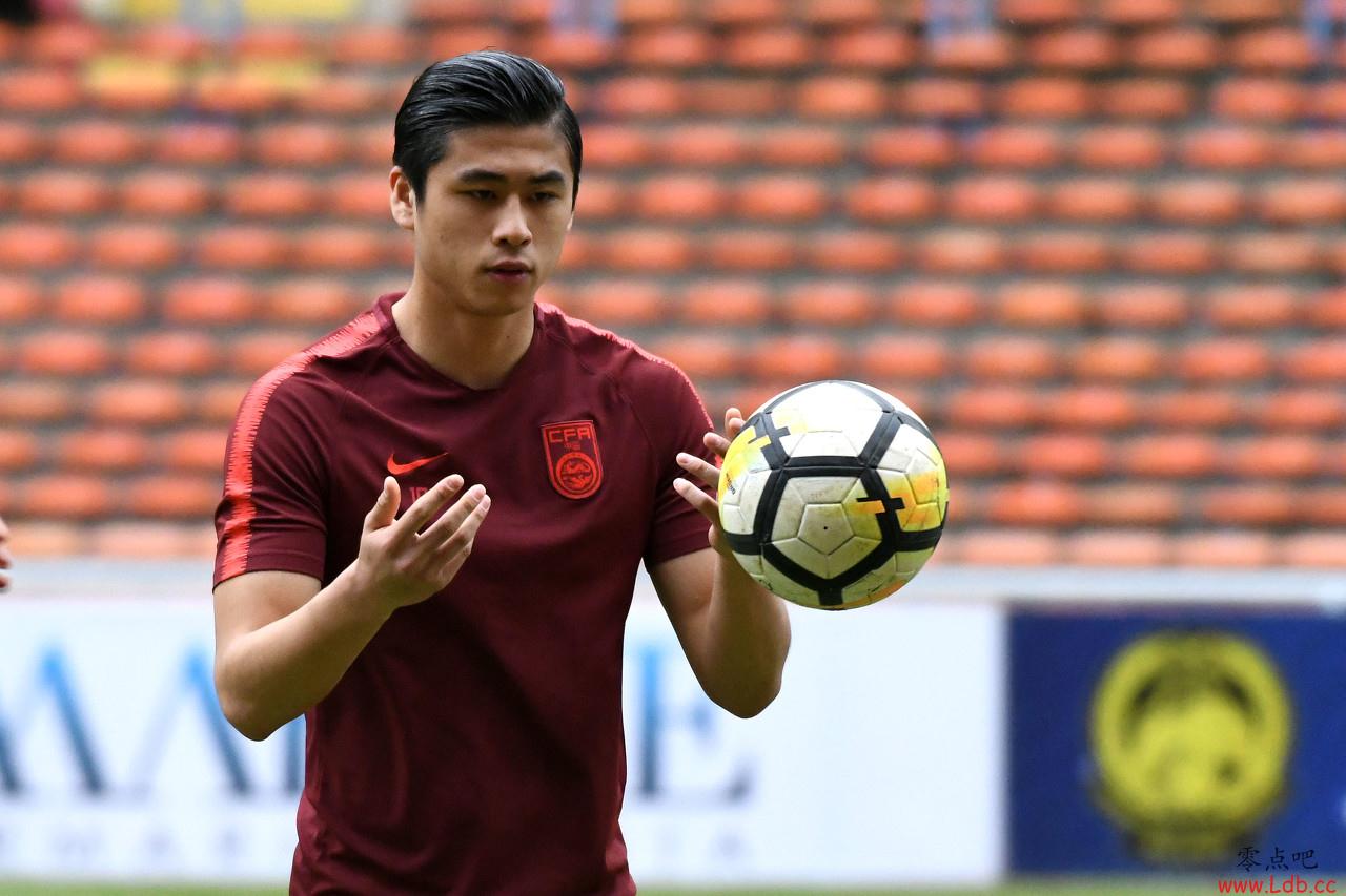 张玉宁23岁生日:希望将大家的美好祝愿带到奥预赛中