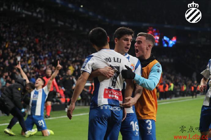 ��ý�����ڵ���͸�߽�����������ƣ����ò��׳ɼ��������ɡ�ͼ��