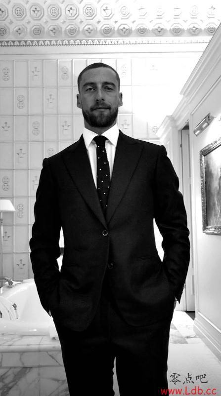 为袜子品牌做代言,马尔基西奥出席佛罗伦萨男装周【图】