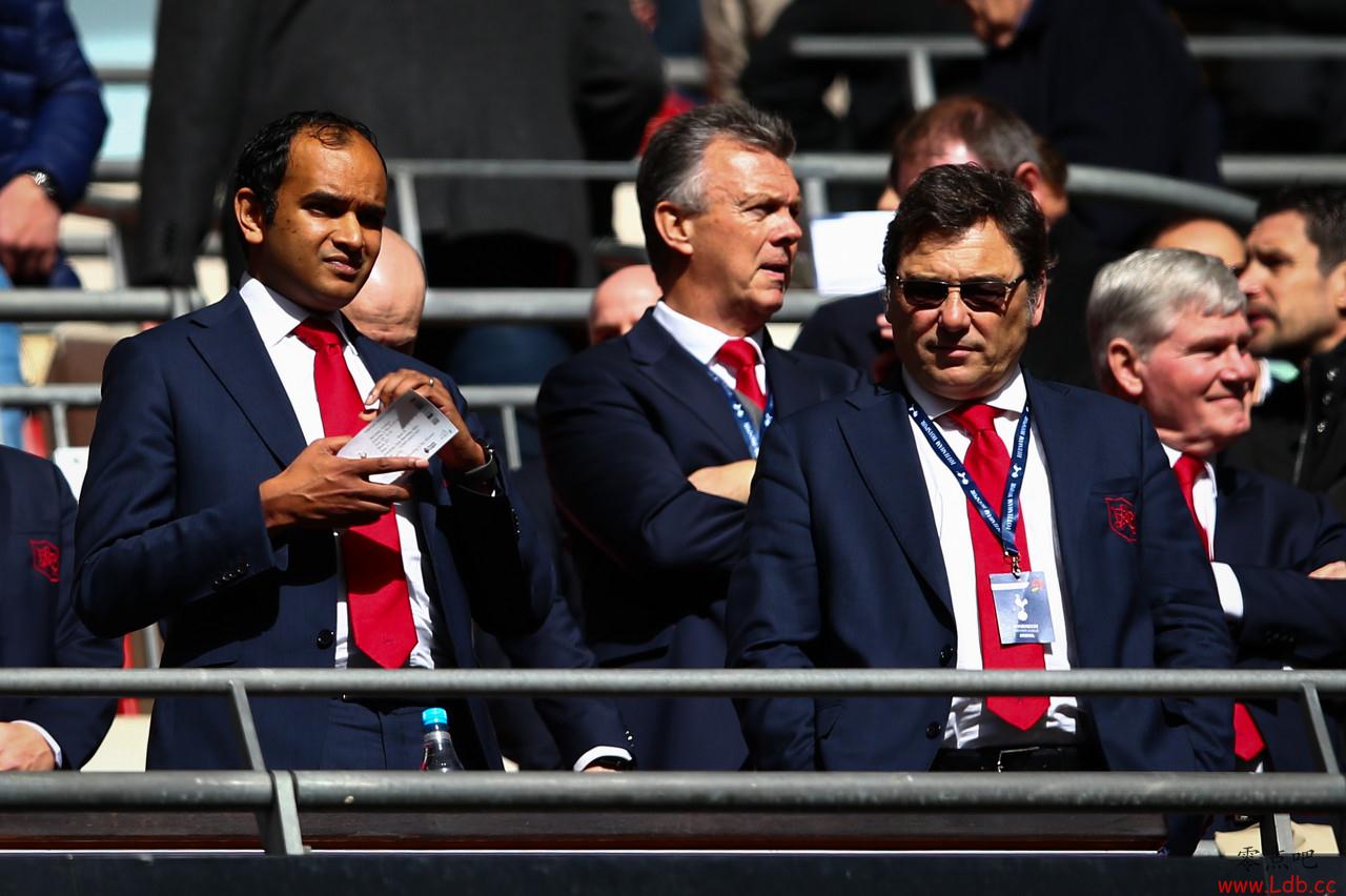 �������������л���ǩ������÷��ŵ������ǹ�ֶ����������ˡ�ͼ��