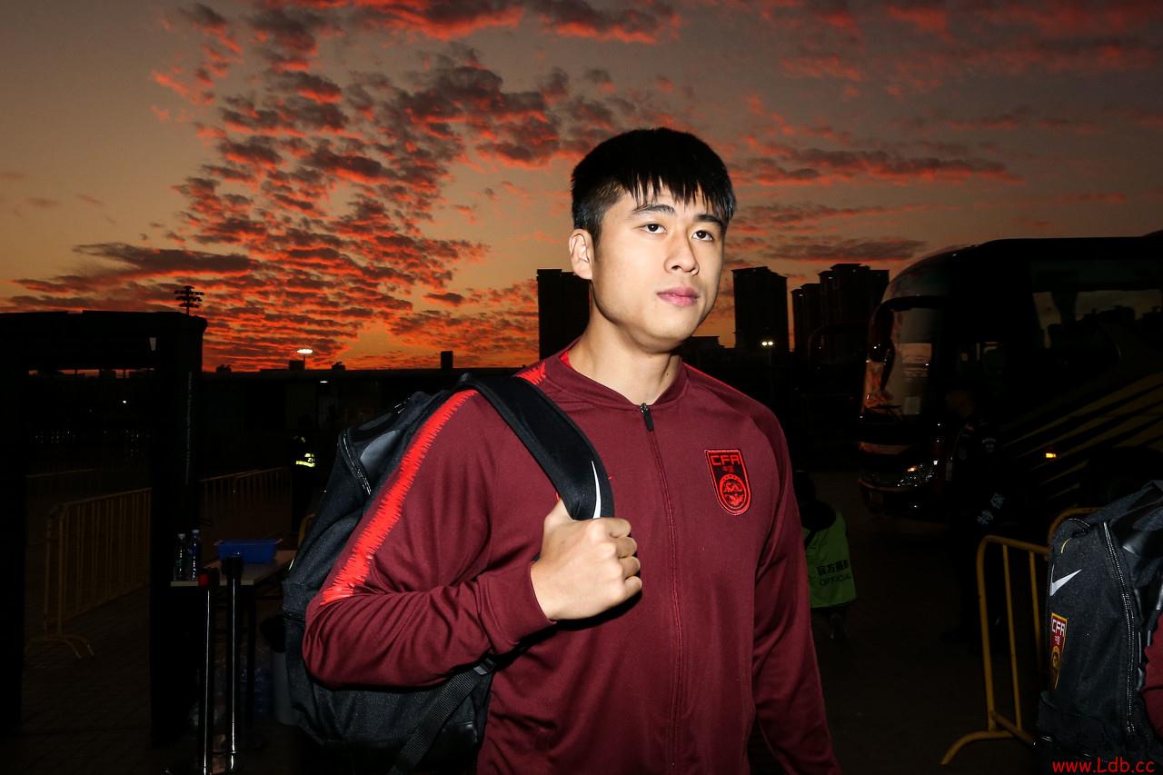 籨3-2ɱս 0-1⺫¾ɱͼ