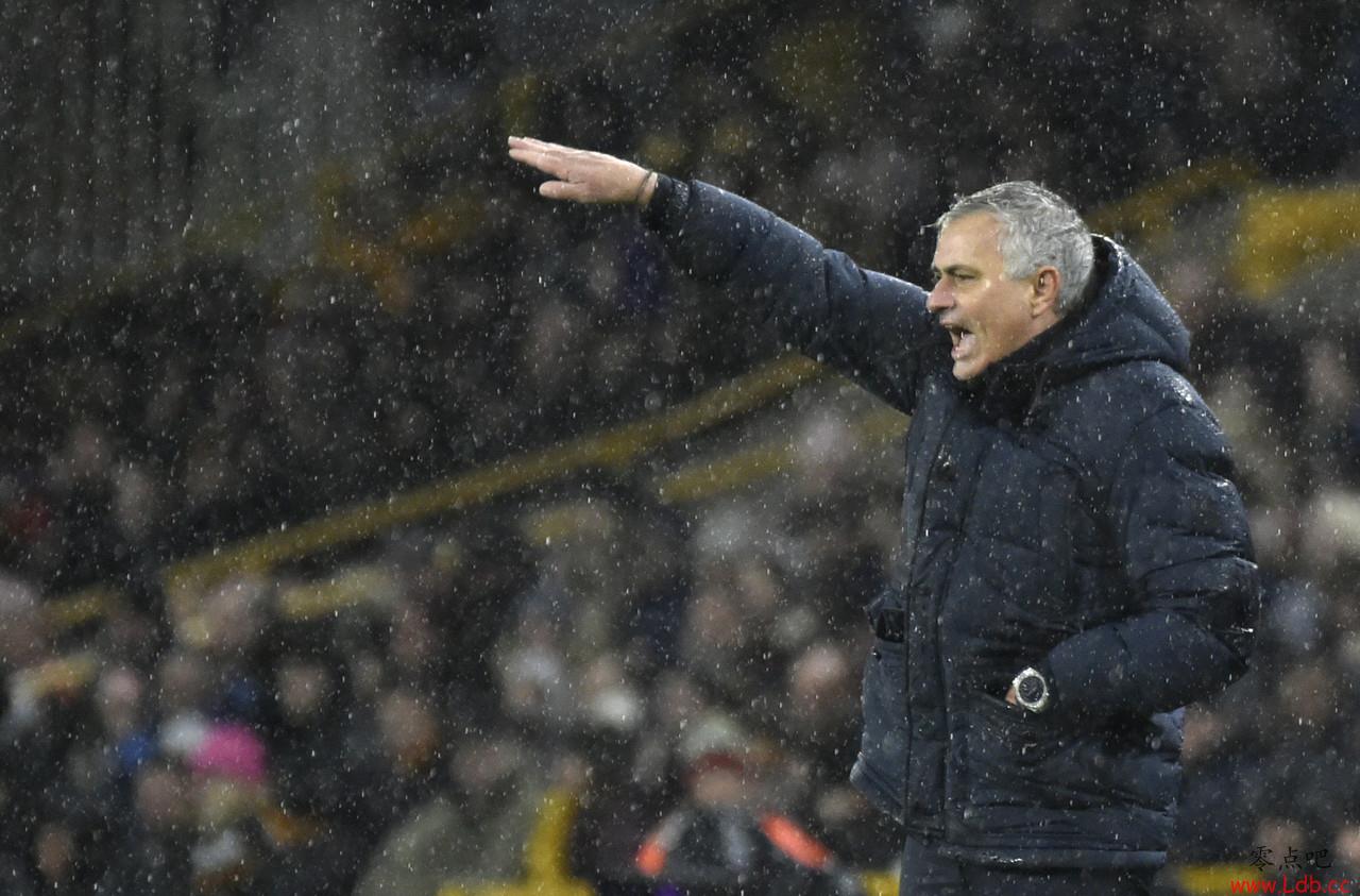 �������������֣��ȴ̽�10����սӢ���������ն��6ʤ��ͼ��