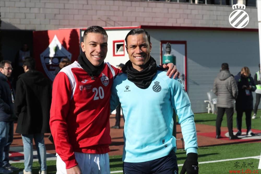 �ֵ�ͬ��������������˹��ֱܷܵ���ѡ����������������ͼ��