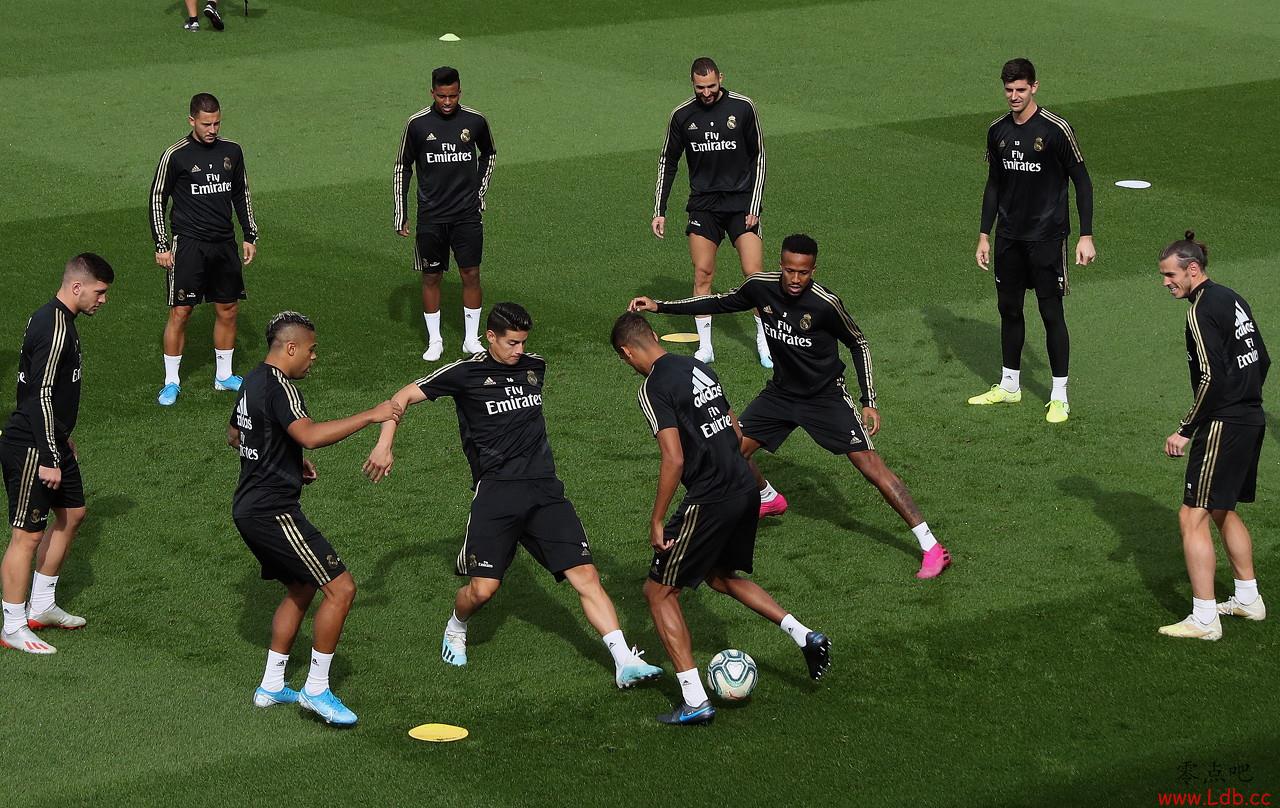 ����������£�Լά��ع����ѵ������������ɲ��ֺ�����ͼ��