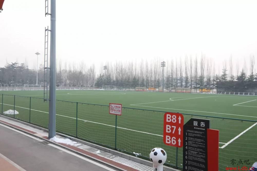 ³����УB6���ػ�FIFA����������֤��ͼ��