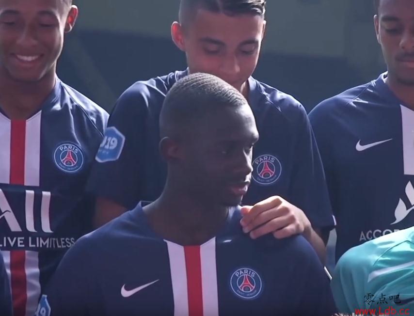 ����С������������ֲ���ʷ��4000��