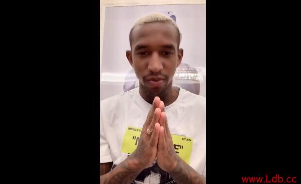 塔利斯卡中文呼吁:请大家戴好口罩,加油武汉!【图】