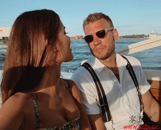 镜头前秀恩爱!本特纳与模特女友将参加电视真人秀【图】