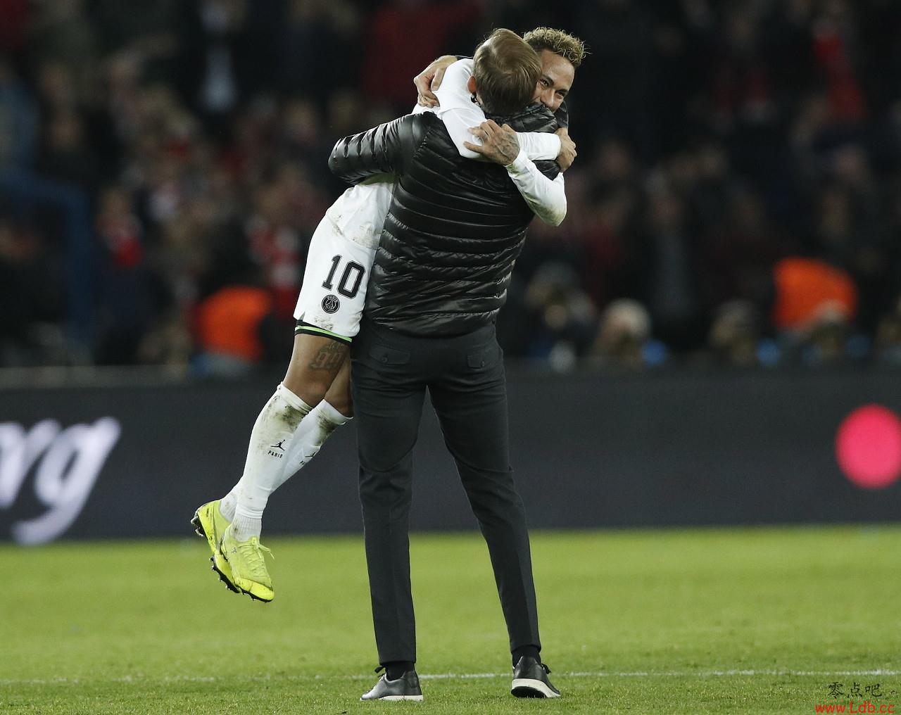 图赫尔谈内少生日宴:虽会让球员分心,但外界不必过分关注