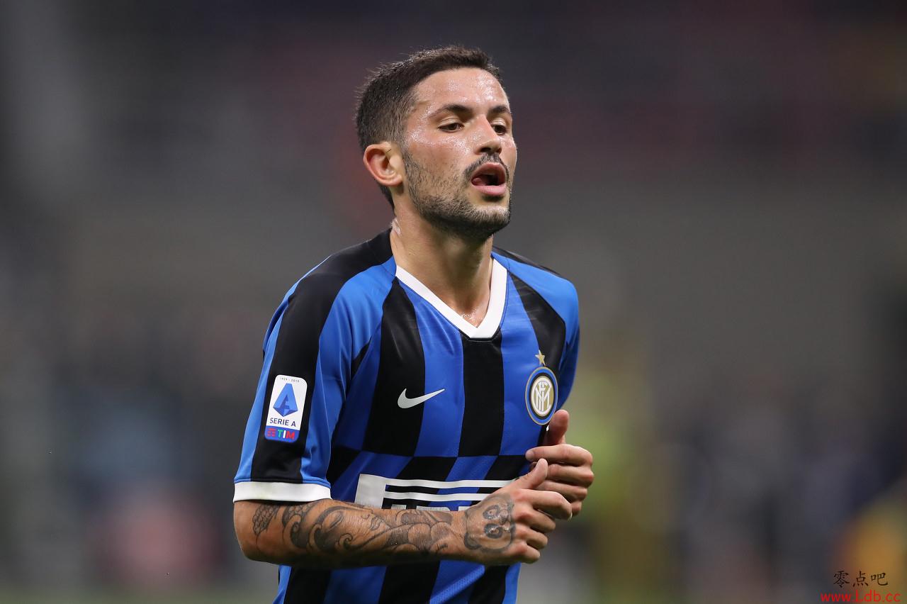 森西:能与小白相比是我的荣幸 伊布提升了米兰全队的专注度